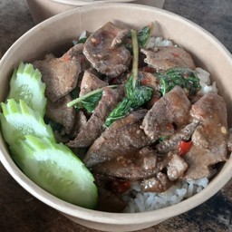 กะเพราตับหมู