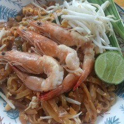 ผัดไทกุ้งสด