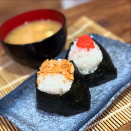 Set Onigiri ข้าวปั้นญี่ปุ่น