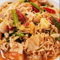 ยำมาม่าทะเล