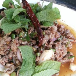 ลาบเนื้อ