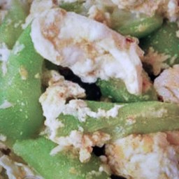 ข้าวผัดบวบใส่ไข่