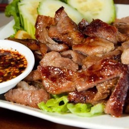 ย่างคอหมู