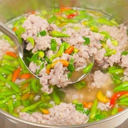 ต้มยำหมูสับพริกขี้หนู+ข้าว