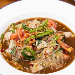 ตำเส้นเล็กผักก้านจองหมูยอ