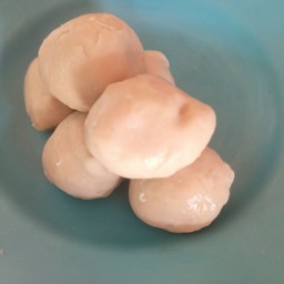 ลูกชิ้นนึ่ง*ยำฟรี*+หมูย่างน้ำจิ้มรสเลิศ  @หน้าวัดดวงดี