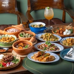 Chawee (ฉวี) เชียงใหม่