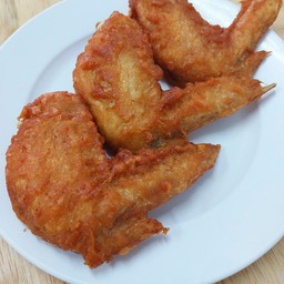 ปีกไก่ทอด (ชุดละ)