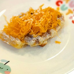 ครอฟเฟิล-ไอซิ่งฝอยทอง