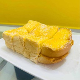 ขนมปังปิ้งเนย+น้ำตาล (1แผ่น)