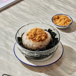 เฉาก๊วยเบตง (วุ้นดำ)