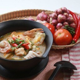 50.ต้มยำทะเล