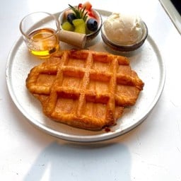 VERY BERRY CROFFLE