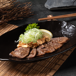 ลิ้นวัวตุ๋นย่างเกลือ/เทอริยากิ / Grilled Gyutan Stew with Salt or Teriyaki