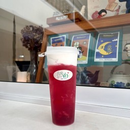 Strawberry Tea Whipping Cheese