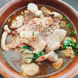 เกาเหลาหมูน้ำตก