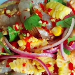 ยำกุ้งสด