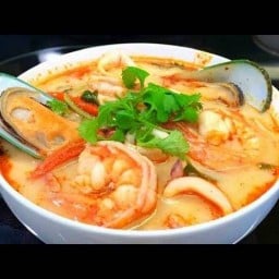 อาหารตามสั่งตั่วตี๋ รุ่งเรือง