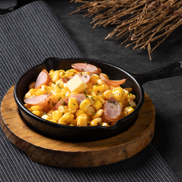 ข้าวโพดโชยุกระทะร้อน / Fried Butter Corn