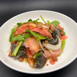 ยำไข่เยี่ยวม้า