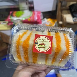 แซนวิชไส้ทะลัก ร้านหมูน้อย