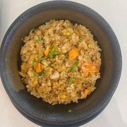 ข้าวผัดกระเทียม