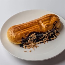 ซอฟท์โรล ไส้อัลมอนด์ช็อคโกแลต