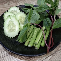 69.ผักเหนาะ