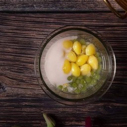 บัวลอยแปะก๊วย