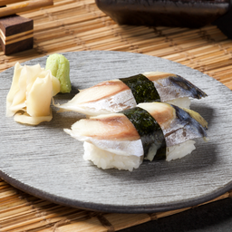 ซูชิปลาซาบะ (2 คำ) / Saba Sushi (2 Pcs)