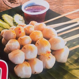 ลูกชิ้นหมูปิ้ง5ไม้