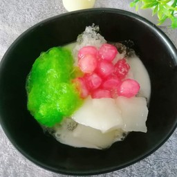 ทับทิมกรอบ+ซาหริ่ม+มะพร้าวกะทิ น้ำกะทิสด