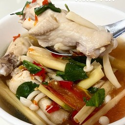 ต้มยำไก่