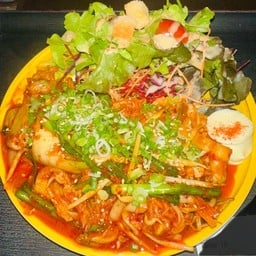Stir-fried park with kimchi
