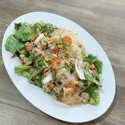 ยำวุ้นเส้นหมูสับ