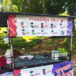 ชานมไข่มุกพ่วงข้าง
