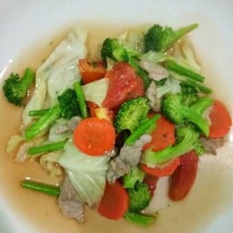 ผักผักรวมราดข้าว