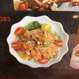 083 ยำแซลมอนสไตล์ไทย SALMON SPICY SALAD