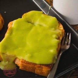 ขนมปังปิ้งสังขยา