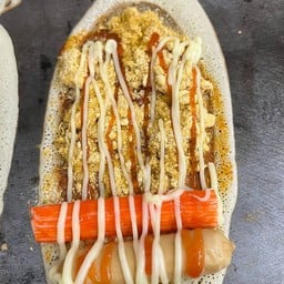 พริกเผา หมูหยอง ปูอัด ใส้กรอก ซอสพริก มายองเนส