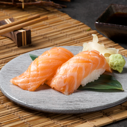 ซูชิแซลมอน (2 คำ) / Salmon Sushi (2 Pcs)