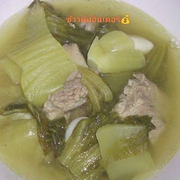 ต้มจืดกระดูกหมูผักกาดดองเห็ดหอม