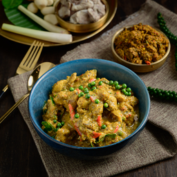 แกงคั่วพริกกระดูกอ่อน