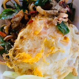 ข้าวกระเพราทะเล