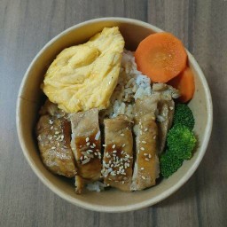 B&W ไก่เทอริยากิ