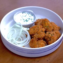 Chicken-Karaage  Sour Cream 
