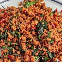 กะเพราหมูสับ