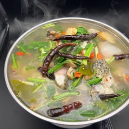 ต้มยำปลากระพง น้ำใส หม้อไฟ