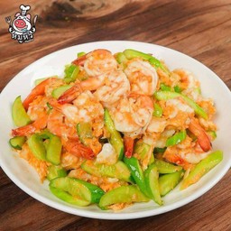 ผัดแตงกวาทะเลไส่ใข่