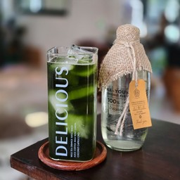 ชาเขียวน้ำช่อดอกมะพร้าว